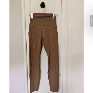 Stylish Tan High-Rise Leggings